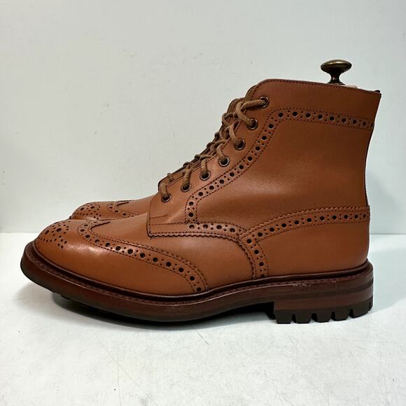 NWOT Tricker's Malton Country Boot C-Shade 6 Fitting Wingtip Made in England 10 - Picture 1 of 12